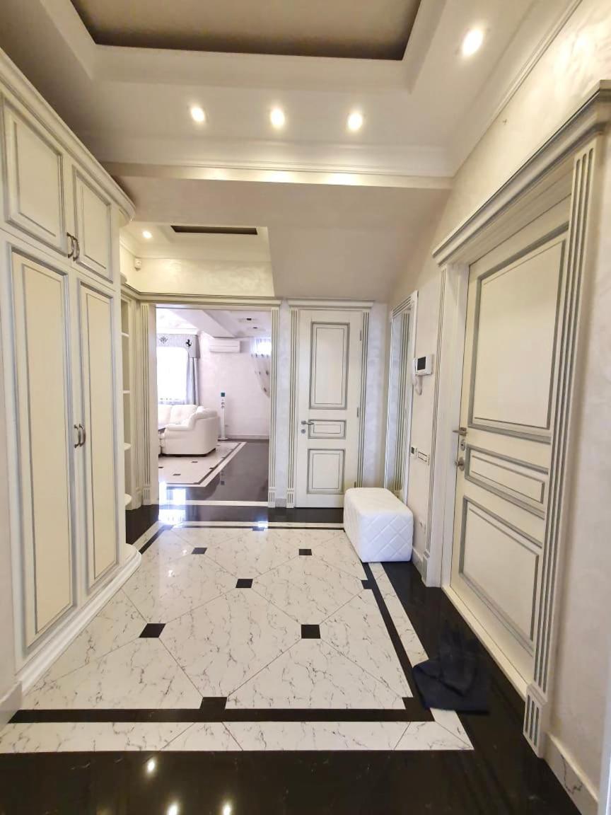 Роскошная Двухуровневая Квартира Luxurious Duplex Apartment Yerevan Exterior photo