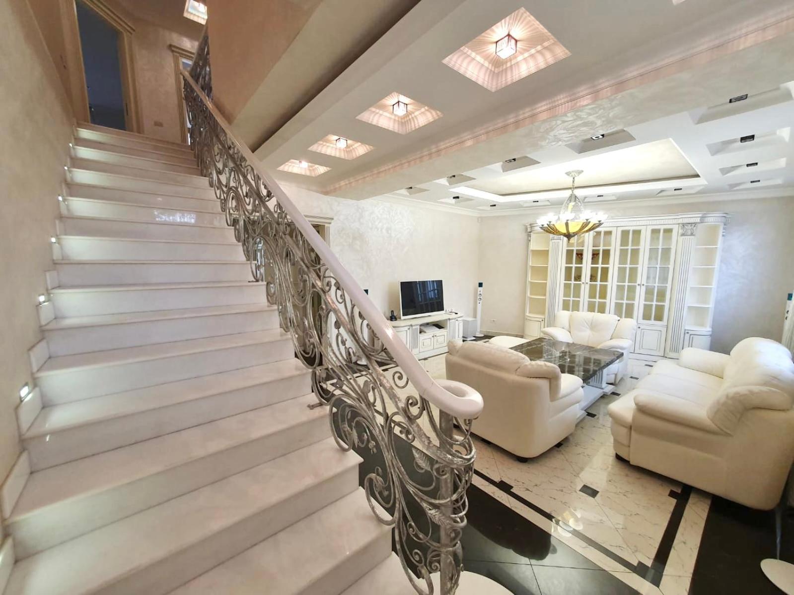 Роскошная Двухуровневая Квартира Luxurious Duplex Apartment Yerevan Exterior photo